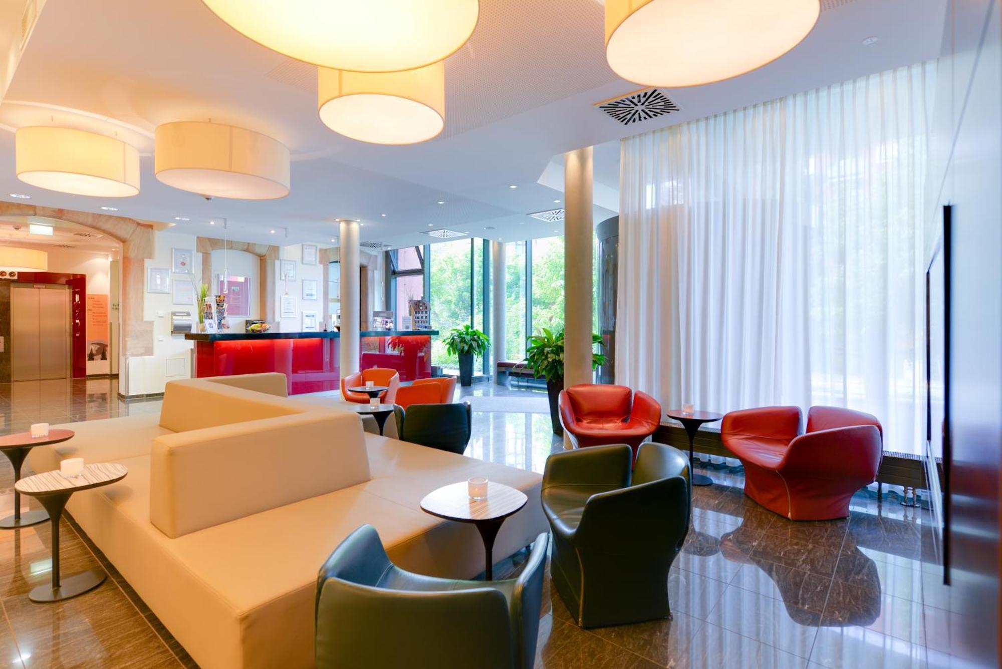Novina Hotel Tillypark Нюрнберг Екстер'єр фото